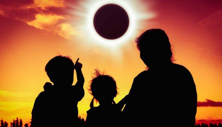El eclipse de este martes dispar&oacute; una falsa advertencia