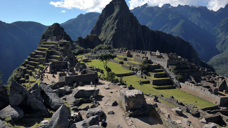 Turista cae por un precipicio y muere cuando intentaba tomarse una foto en Machu Picchu