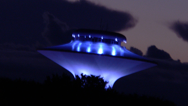 'Emails' de Podesta: El Vaticano sabe que hay extraterrestres y la guerra espacial es inminente:  El